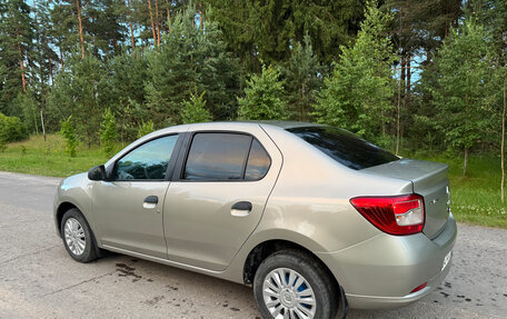 Renault Logan II, 2017 год, 730 000 рублей, 5 фотография