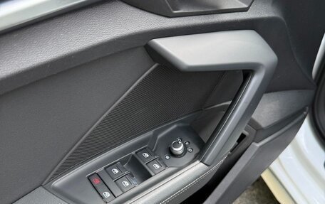 Audi A3, 2022 год, 2 010 000 рублей, 12 фотография