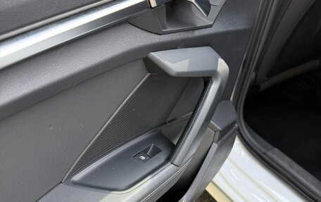 Audi A3, 2022 год, 2 010 000 рублей, 14 фотография