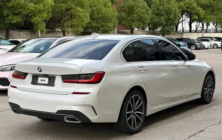 BMW 3 серия, 2021 год, 2 700 000 рублей, 5 фотография