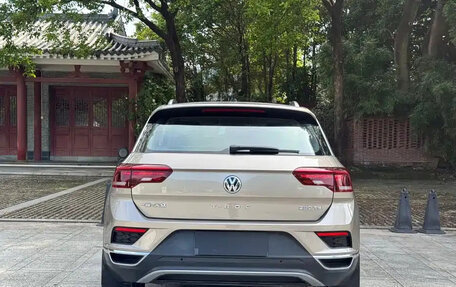 Volkswagen T-Roc I, 2022 год, 1 490 000 рублей, 5 фотография