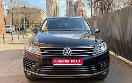 Volkswagen Touareg III, 2016 год, 2 890 000 рублей, 3 фотография
