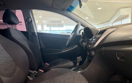 Hyundai Solaris II рестайлинг, 2016 год, 981 000 рублей, 8 фотография