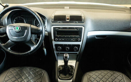 Skoda Octavia, 2011 год, 759 000 рублей, 5 фотография
