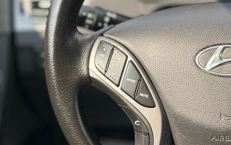 Hyundai Elantra V, 2015 год, 1 100 000 рублей, 22 фотография