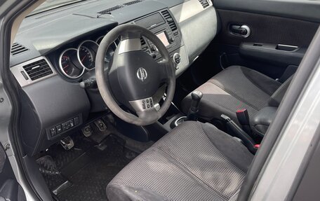 Nissan Tiida, 2010 год, 500 000 рублей, 11 фотография
