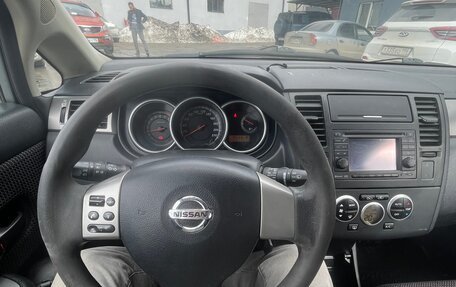 Nissan Tiida, 2010 год, 500 000 рублей, 9 фотография