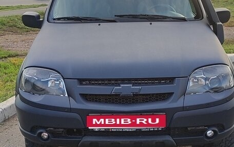 Chevrolet Niva I рестайлинг, 2010 год, 350 000 рублей, 1 фотография