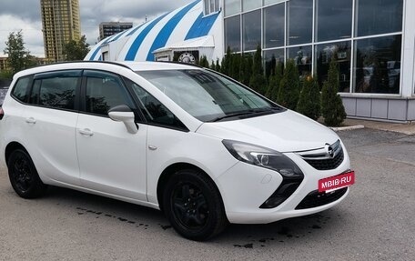Opel Zafira C рестайлинг, 2014 год, 1 111 111 рублей, 6 фотография