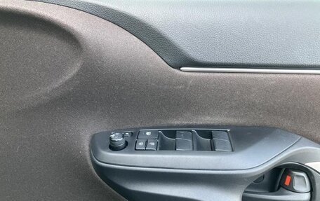 Toyota Yaris Cross, 2023 год, 1 314 000 рублей, 16 фотография