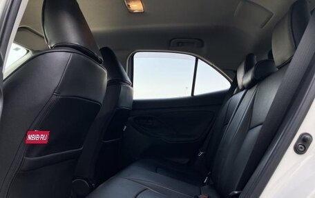 Toyota Yaris Cross, 2023 год, 1 314 000 рублей, 18 фотография