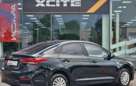 Hyundai Solaris II рестайлинг, 2017 год, 1 049 000 рублей, 5 фотография