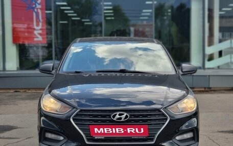 Hyundai Solaris II рестайлинг, 2017 год, 1 049 000 рублей, 3 фотография