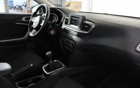 KIA cee'd III, 2019 год, 1 749 990 рублей, 12 фотография