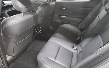 Toyota Crown, 2024 год, 6 500 008 рублей, 15 фотография