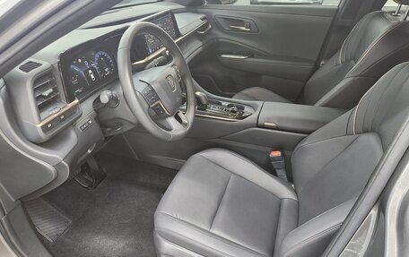 Toyota Crown, 2024 год, 6 500 008 рублей, 7 фотография