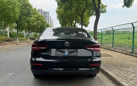 Volkswagen Lavida, 2022 год, 1 066 000 рублей, 5 фотография