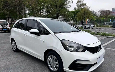 Honda Fit, 2023 год, 1 029 000 рублей, 3 фотография