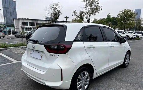 Honda Fit, 2023 год, 1 029 000 рублей, 4 фотография