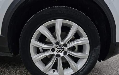 Volkswagen T-Roc I, 2021 год, 1 250 000 рублей, 6 фотография