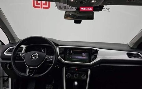 Volkswagen T-Roc I, 2021 год, 1 250 000 рублей, 9 фотография