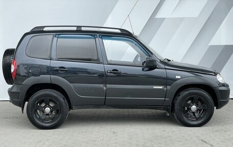 Chevrolet Niva I рестайлинг, 2013 год, 448 000 рублей, 4 фотография