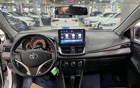 Toyota Yaris XP150 рестайлинг, 2023 год, 1 300 000 рублей, 9 фотография