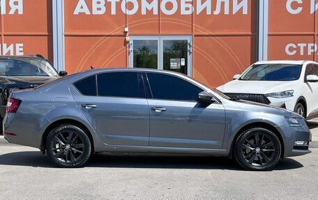 Skoda Octavia, 2017 год, 1 899 000 рублей, 4 фотография