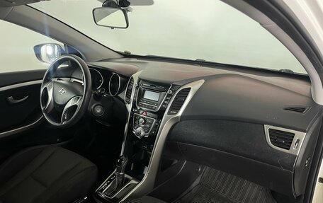 Hyundai i30 II рестайлинг, 2013 год, 1 045 000 рублей, 10 фотография