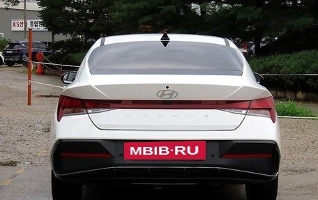 Hyundai Avante, 2024 год, 1 717 650 рублей, 5 фотография