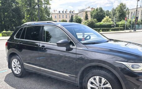 Volkswagen Tiguan II, 2020 год, 2 900 000 рублей, 3 фотография
