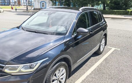 Volkswagen Tiguan II, 2020 год, 2 900 000 рублей, 4 фотография