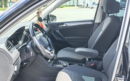 Volkswagen Tiguan II, 2020 год, 2 900 000 рублей, 6 фотография