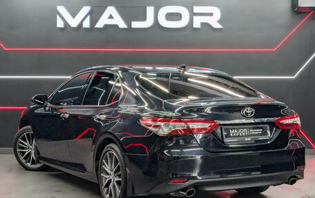 Toyota Camry, 2023 год, 3 790 000 рублей, 7 фотография