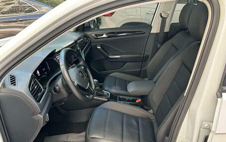 Volkswagen T-Roc I, 2022 год, 1 350 000 рублей, 10 фотография