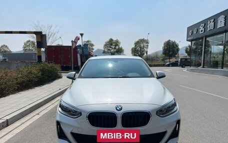 BMW 1 серия, 2021 год, 1 510 000 рублей, 3 фотография