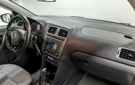 Volkswagen Polo VI (EU Market), 2016 год, 1 150 000 рублей, 19 фотография