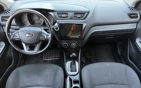 KIA Rio III рестайлинг, 2014 год, 950 000 рублей, 10 фотография
