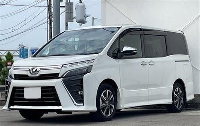 Toyota Voxy III, 2021 год, 1 890 000 рублей, 1 фотография