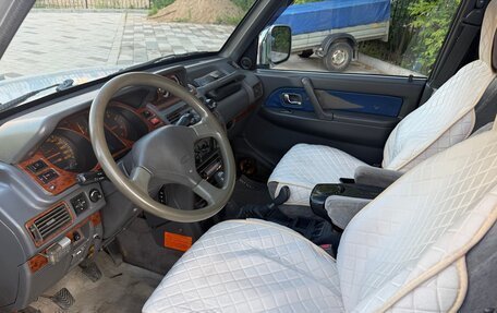 Mitsubishi Pajero III рестайлинг, 1993 год, 350 000 рублей, 14 фотография