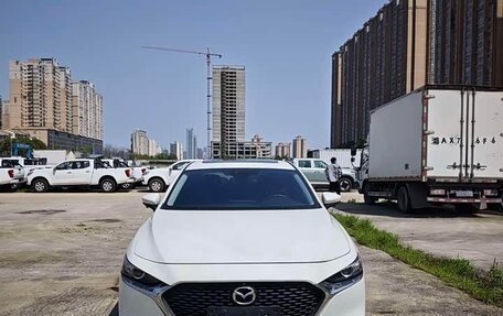 Mazda 3, 2022 год, 1 250 000 рублей, 2 фотография