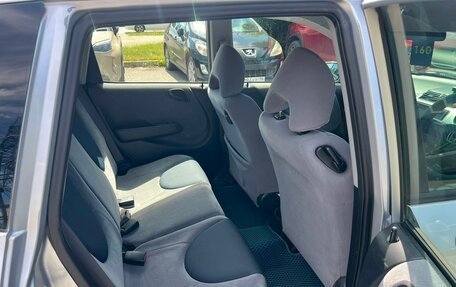 Honda Fit III, 2002 год, 559 000 рублей, 13 фотография