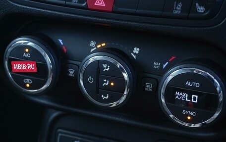 Jeep Renegade I рестайлинг, 2017 год, 1 250 000 рублей, 21 фотография