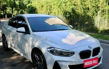BMW 1 серия, 2021 год, 1 560 000 рублей, 3 фотография