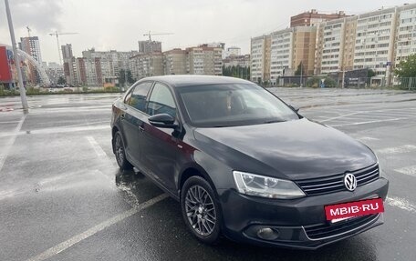 Volkswagen Jetta VI, 2013 год, 850 000 рублей, 14 фотография