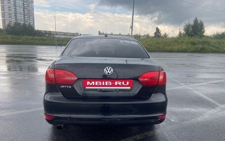 Volkswagen Jetta VI, 2013 год, 850 000 рублей, 11 фотография