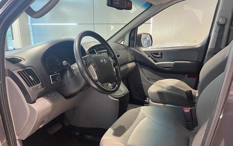 Hyundai H-1 II рестайлинг, 2019 год, 2 599 000 рублей, 20 фотография