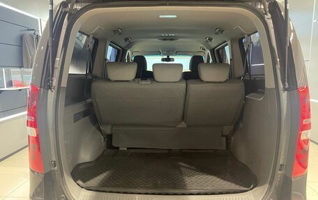 Hyundai H-1 II рестайлинг, 2019 год, 2 599 000 рублей, 14 фотография