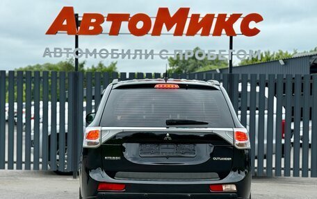 Mitsubishi Outlander III рестайлинг 3, 2013 год, 1 390 000 рублей, 5 фотография