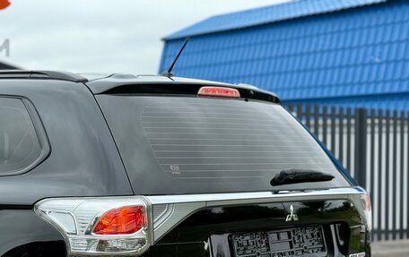 Mitsubishi Outlander III рестайлинг 3, 2013 год, 1 390 000 рублей, 8 фотография